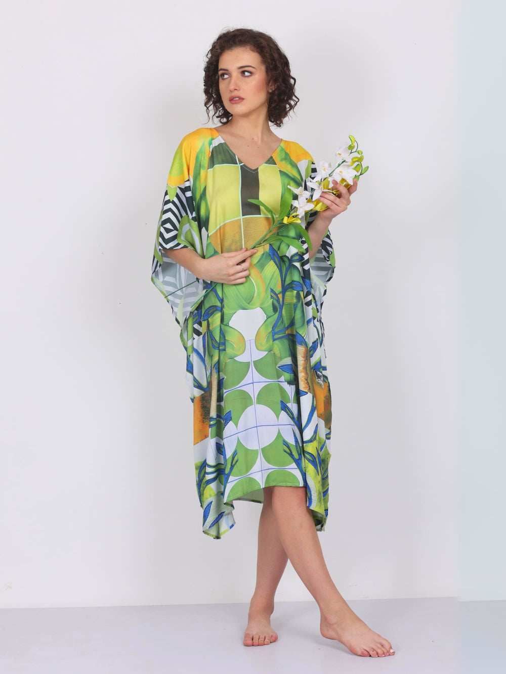 Emerald Leaves – Wearable Art Kaftan