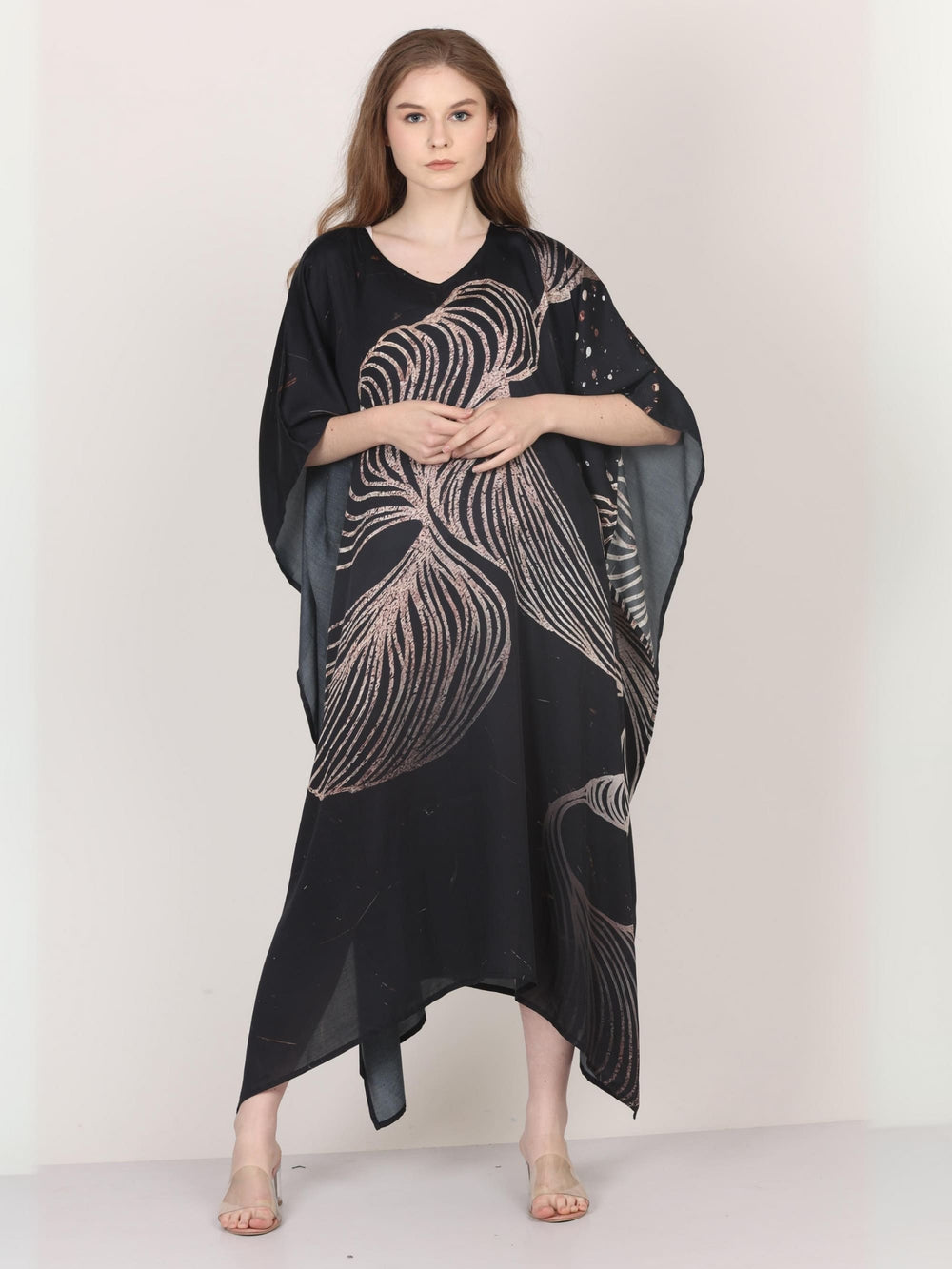 Artistry in Flow – Sustainable Cotton Georgette Kaftan