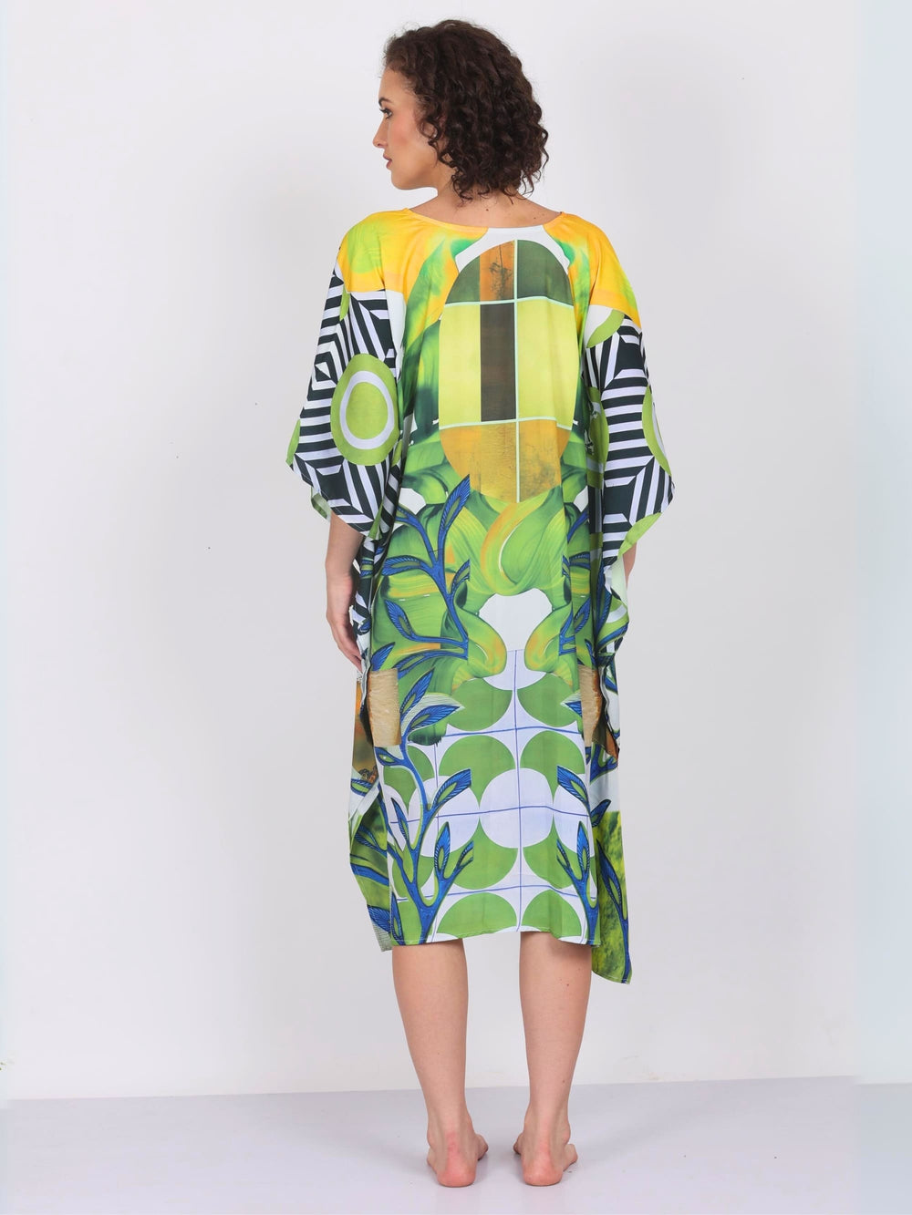 Emerald Leaves – Wearable Art Kaftan
