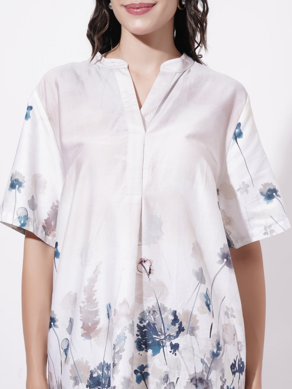 Soft Bloom Short Dress