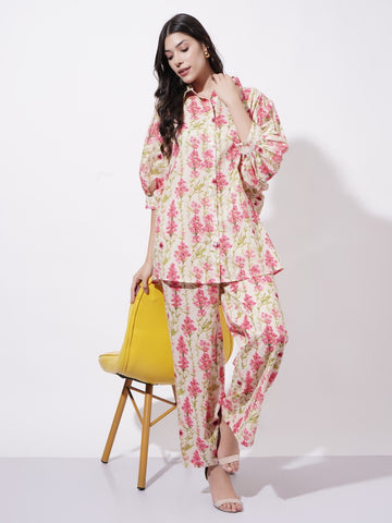 Pink Reverie flowing sleeve Cord-Set