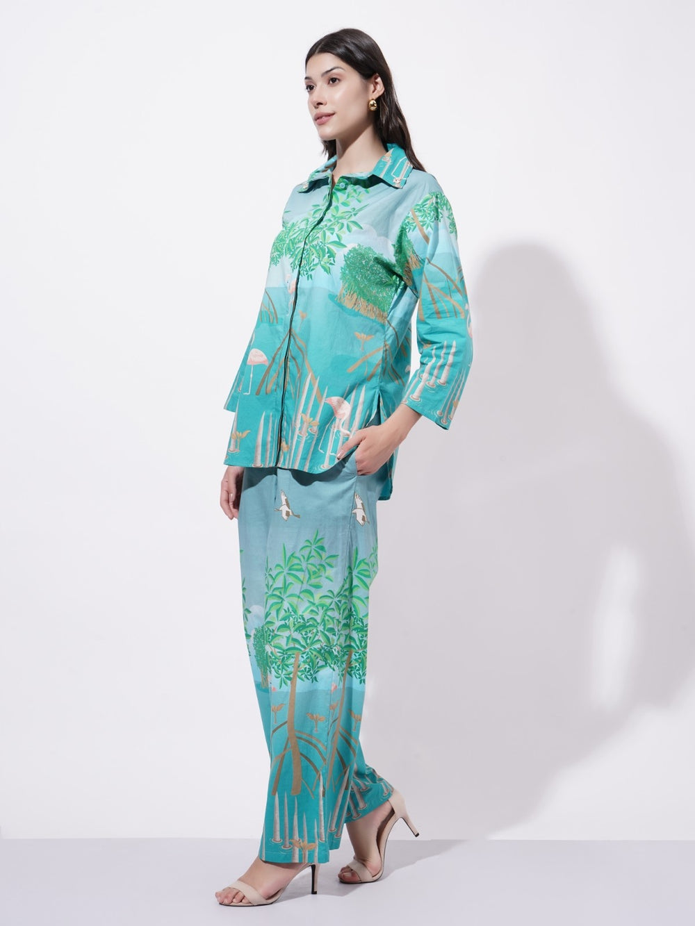 Roots and Reflections Cord Set